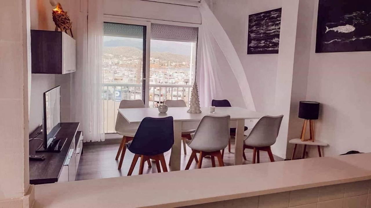 Ferienwohnung Port De Llanca , La Miranda Exterior foto
