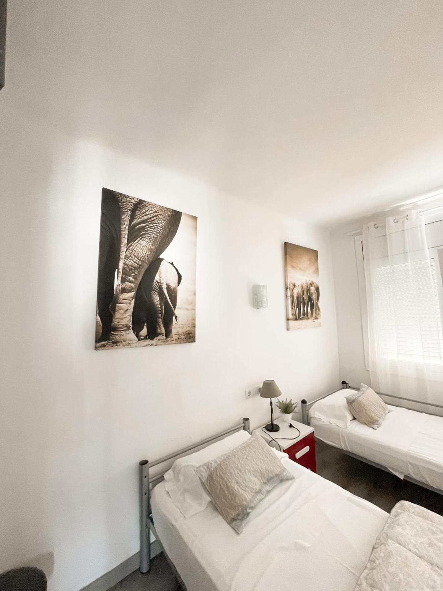 Ferienwohnung Port De Llanca , La Miranda Exterior foto