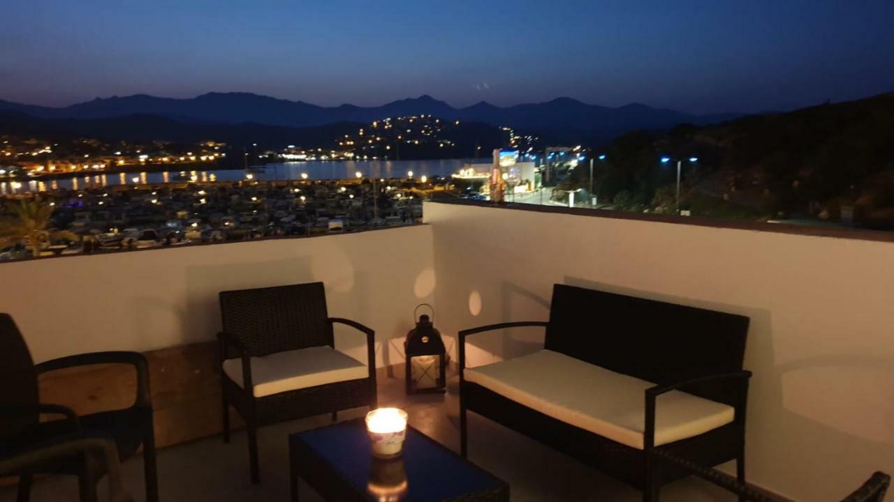 Ferienwohnung Port De Llanca , La Miranda Exterior foto