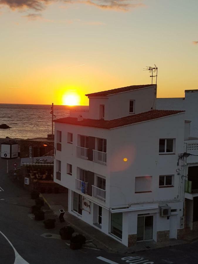 Ferienwohnung Port De Llanca , La Miranda Exterior foto